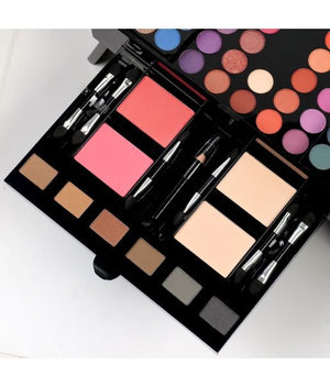 IkraBAY™ - Blockbuster Makeup Palette